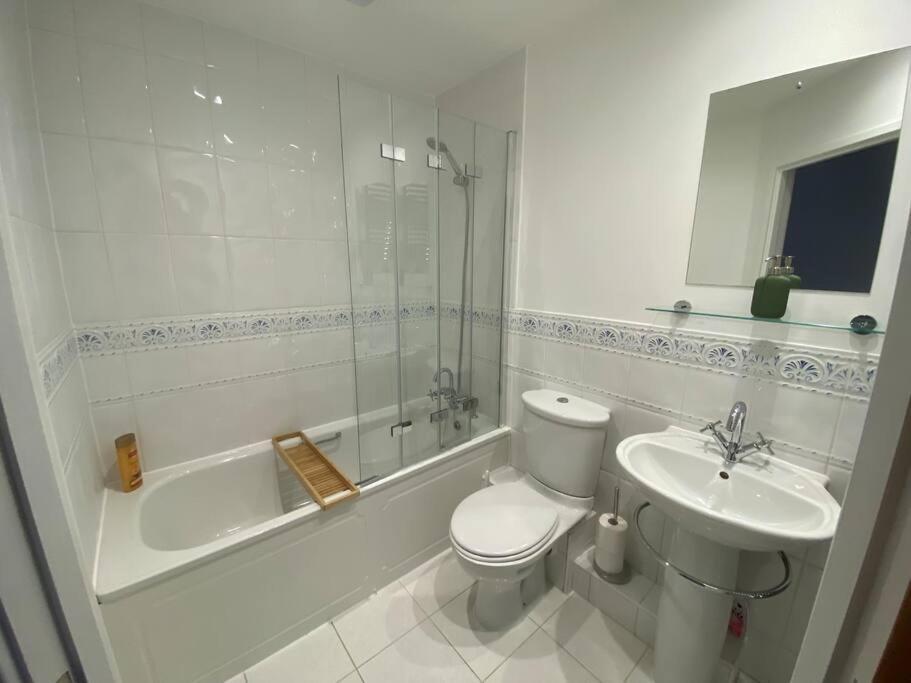 The Penthouse, Winchester Luaran gambar