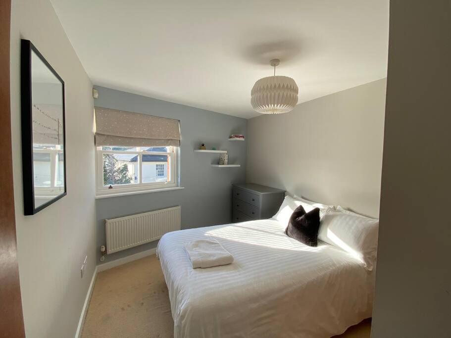 The Penthouse, Winchester Luaran gambar